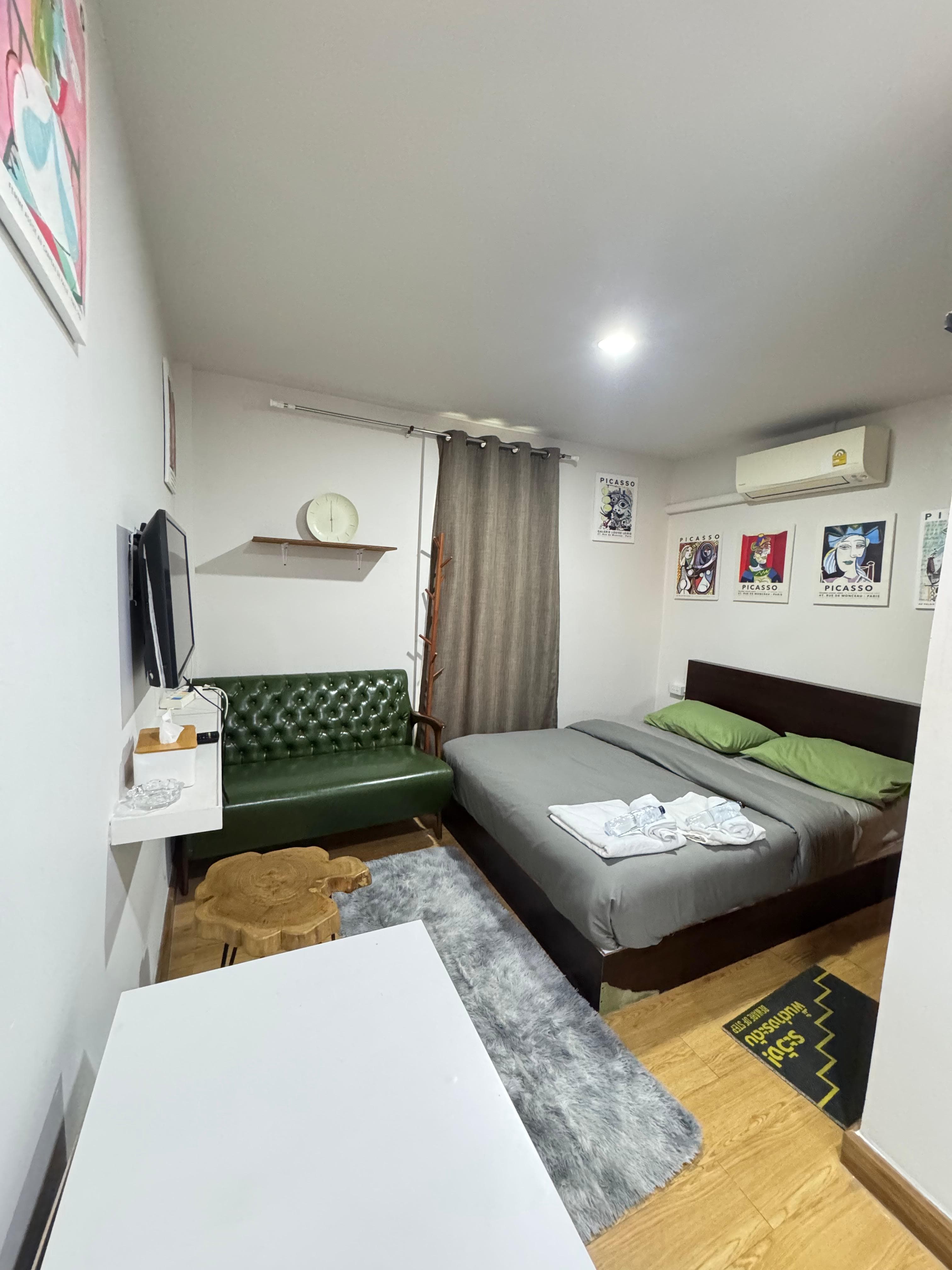 Picasso Room